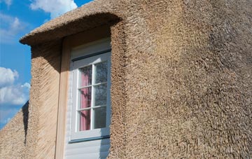 Fort William thatch roof disadvantages